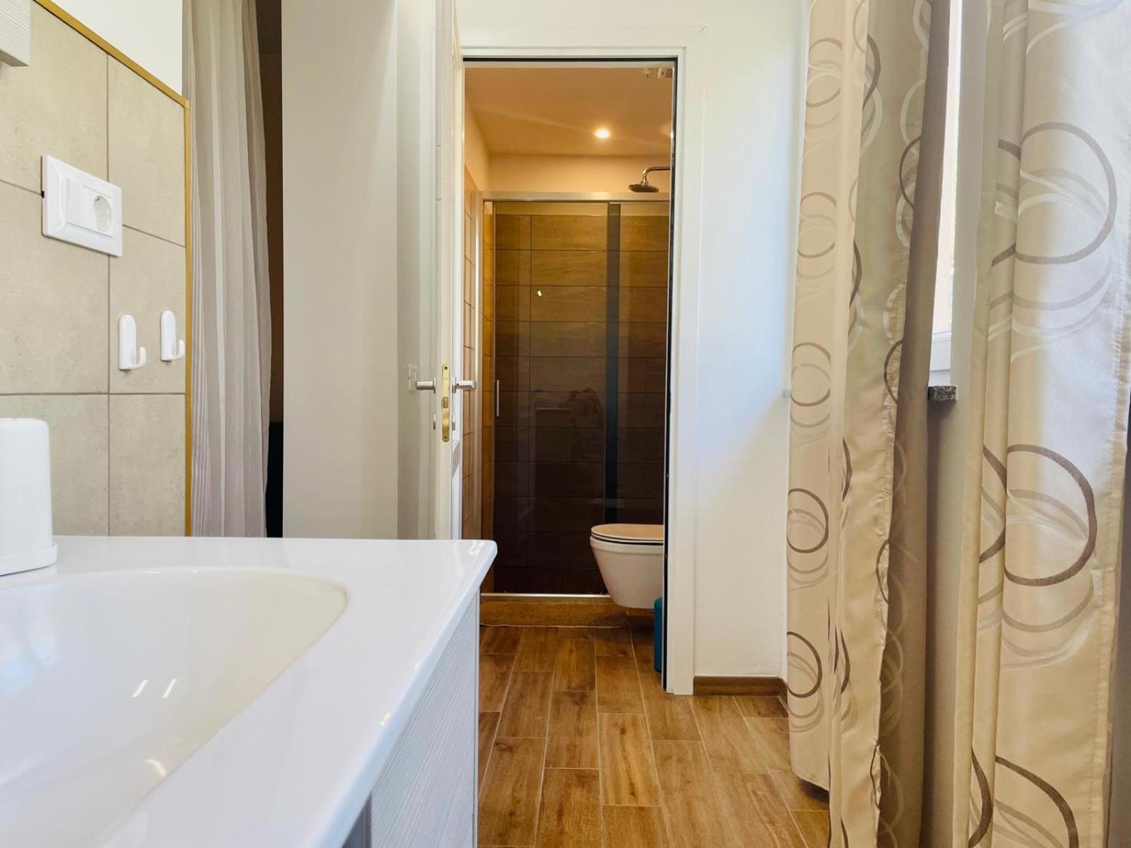 Boutique Apartment With Private Pool For Your Exclusive Use Novigrad  ภายนอก รูปภาพ
