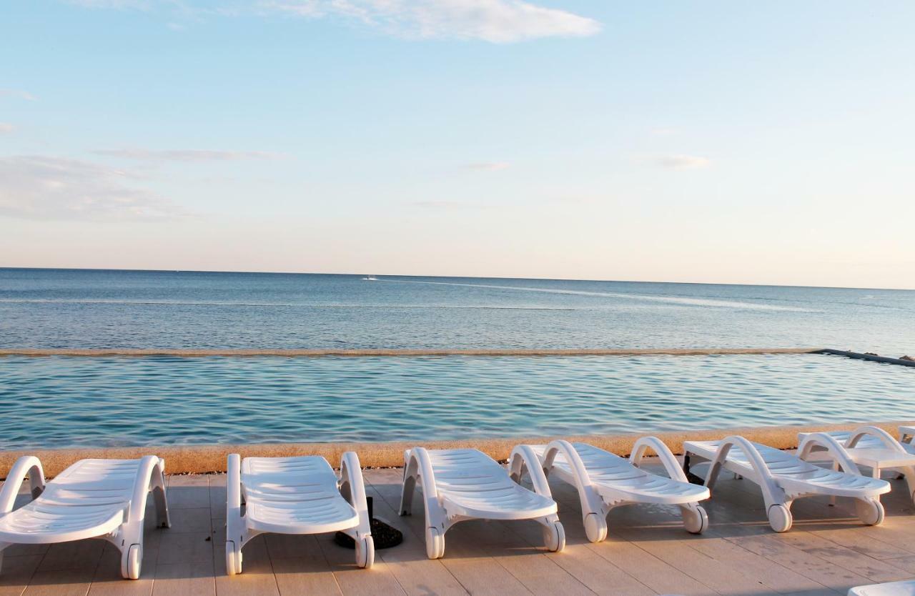 Boutique Apartment With Private Pool For Your Exclusive Use Novigrad  ภายนอก รูปภาพ
